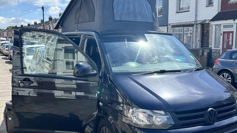 Tulula  – Your Surf-Ready VW Day Van for Coastal Adventure!!
