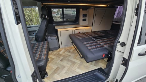 Stan – 4 berth Volkswagen campervan from 2008