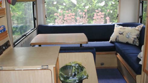 koetje – is a great family camper for 5-6 people and 2 m headroom