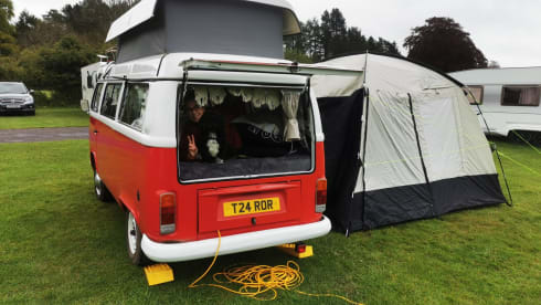 Rory – VW T2 Camper Van