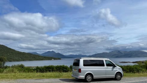 Iona – Luxury 4 berth Volkswagen Transporter 6.1 campervan