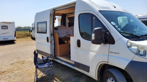 Silvester – Peugeot camperbus uit 2007