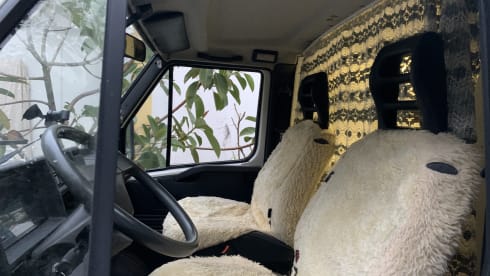 Sterke comfortabele camper:) – 2p Peugeot campervan from 1993