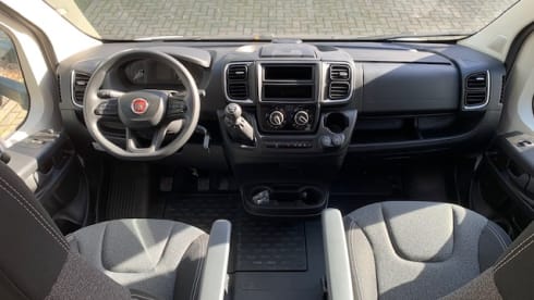 La Marca 59 – 4p Other semi-integrated from 2024