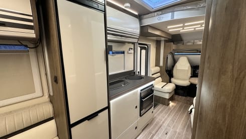 Tex – Brand New Luxury Rear Lounge Motorhome