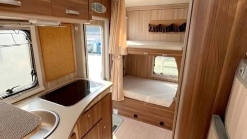 FLORA – MANSARDATO MC LOUIS 22