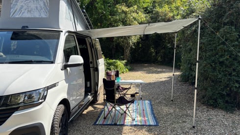 Bob – 4 berth VW Campervan (2023)