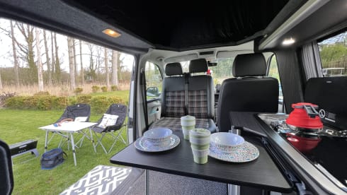 Billy – Our gorgeous twinkling Campervan