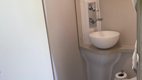 Albie – NEW Albie - Your Luxury Escape on Wheels