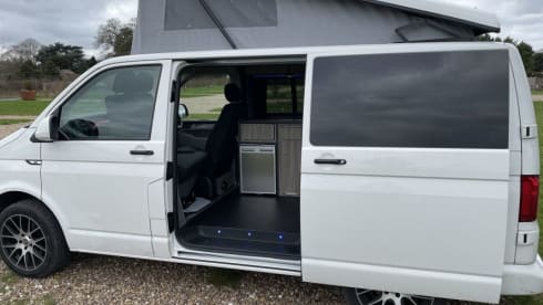 2/4 berth VW T6 Campervan With Heating
