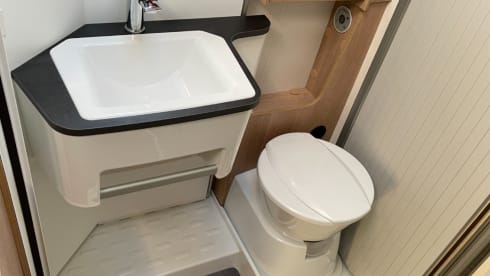 4p Joa 75T semi-integrated from 2025