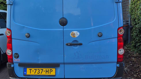 De brilsmurf – 2p Volkswagen bus from 2016/2023