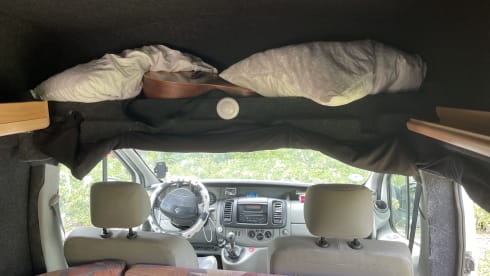 Simpele, betrouwbare camper – 2p Renault campervan from 2012