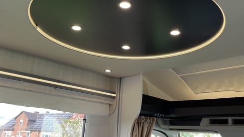 Matze – Beautiful Challenger from 2023 for rent.