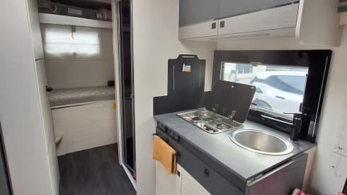 Chausson 720 – 5p Ford semi-integrated from 2023