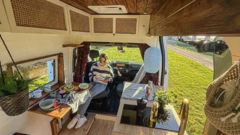 Richard – Ecological Self-Build Camper (Automatic) - Opel Movano 2015 – Richard 