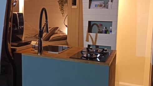 Very complete MB Sprinter 2p off-grid 
