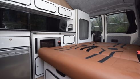Volkswagen Campervan - 4 Berth