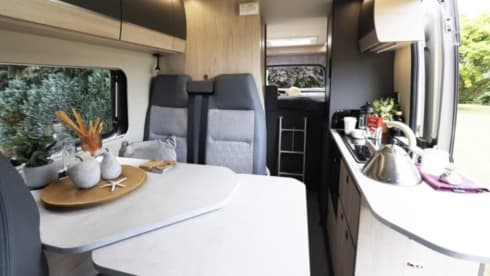 Floyd – 2026 Auto Trail fully off-grid Campervan 