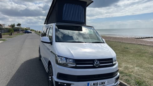 Lucca – 4 berth Volkswagen campervan from 2018