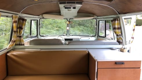 De Bus – 2p Volkswagen bus from 1965