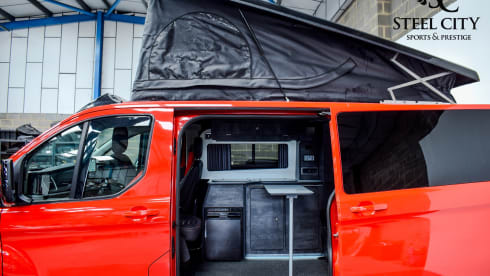 Maisie-Rose – 4 berth Ford campervan from 2019