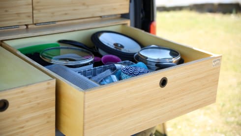 Kallie 2 – 2p Minicamper compact and complete with awning