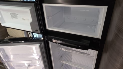 De Reiskamer op wielen  – 5p Ford integrated uit 2025