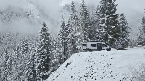 The Fox new overlander  – 2p Sunlight bus from 2025 brand new 