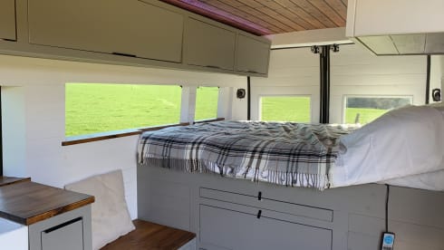 Caspian – Beautiful Light and Airy Camper