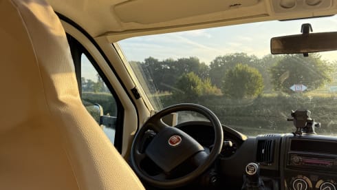 Hester Zoë (ook wel HC) – 2p Fiat semi-integrated from 2012