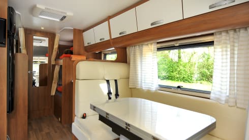 SIERPO – Carefree touring with the whole family with the Rimor Koala 50