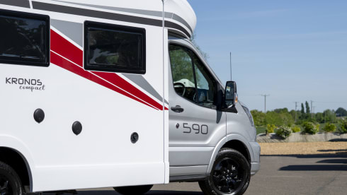 NWK – Compact & Narrow 2 Berth Motorhome