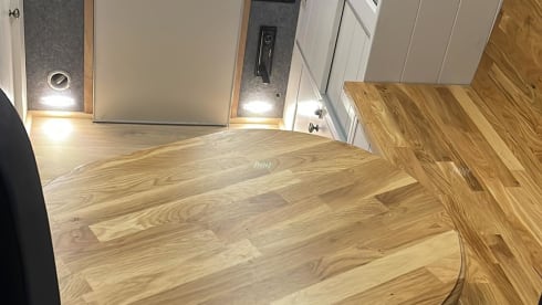 Dream Camper – 2p Volkswagen Crafter camper from 2018