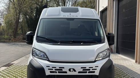 Adria Twin 640 SGX Supreme D AUTOMATIC