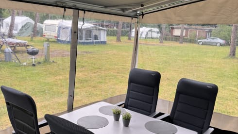 Kiki de camper – 5p Benimar teilintegriert ab 2025