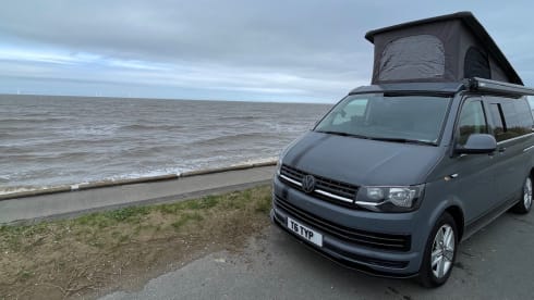 Christian Grey – Family Friendly T6 Camper, for 2-5 people "have a read on"