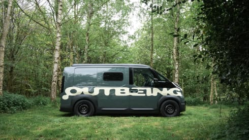 Outbeing  – Camping-car 2 places, autre modèle à partir de 2026