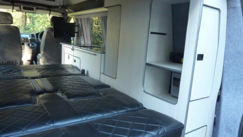 Eclipse – 4 berth Volkswagen campervan from 2008