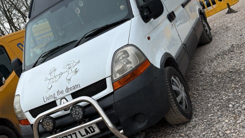 Living the dream  – 3 berth Renault campervan from 2006