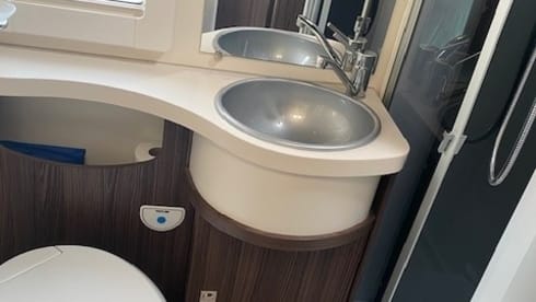 Benny – 5p Benimar alcôve de 2019