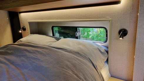 Sol – 2p Mercedes-Benz bus from 2019