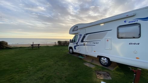 Maddy – 4 berth Fiat Swift Escape 644 from 2014