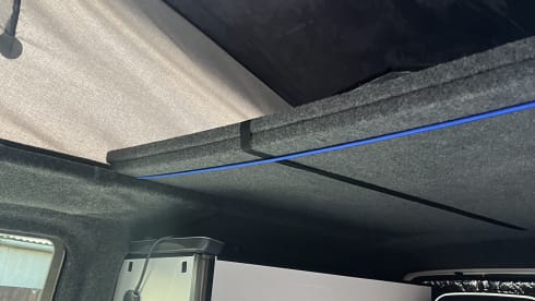 Chopsey – VW-Campingbus mit 4 Schlafplätzen aus dem Jahr 2016