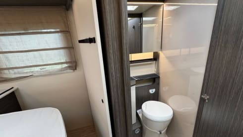 5p McLouis 873 integral pure luxury and adventure on wheels!