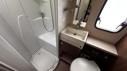 6p Challenger alcove from 2015