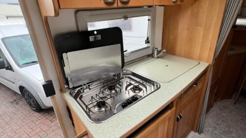 Frank the tank  – 4p Bürstner integriert ab 2000