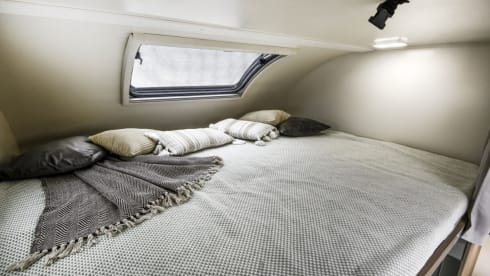 Best Social Space Motorhome, Auto Roller 746 2025