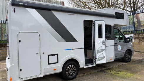 Rascals – 6-persoons Ford roller team zefiro 