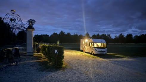 Odette – Luxury Family camper 5 p